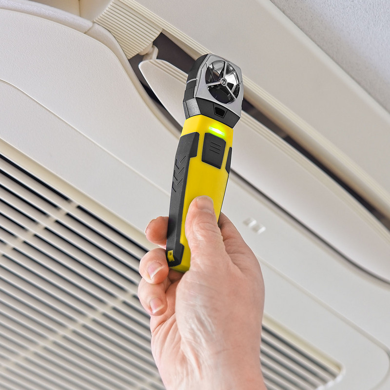 Ytelseskontroll av klimaanlegg eller ventilasjonssystemer